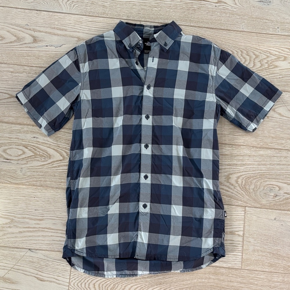 Men’s North Face button down shirt.